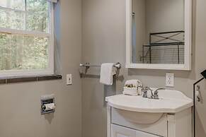 12gs - Bbq - Wifi - Dishwasher - Sleeps 4 2 Bedroom Home by RedAwning