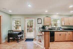 12gs - Bbq - Wifi - Dishwasher - Sleeps 4 2 Bedroom Home by RedAwning