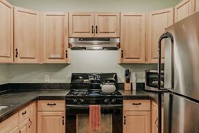 12gs - Bbq - Wifi - Dishwasher - Sleeps 4 2 Bedroom Home by RedAwning