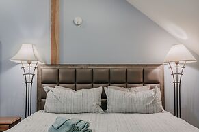 12gs - Bbq - Wifi - Dishwasher - Sleeps 4 2 Bedroom Home by RedAwning