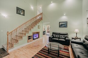 12gs - Bbq - Wifi - Dishwasher - Sleeps 4 2 Bedroom Home by RedAwning