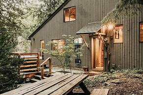 26sl - Hot Tub - Bbq - Game Room - Sleeps 8 3 Bedroom Home by RedAwnin