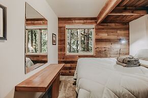 26sl - Hot Tub - Bbq - Game Room - Sleeps 8 3 Bedroom Home by RedAwnin