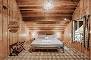 27gs - Bbq - Pets Ok - Wifi - Sleeps 10 3 Bedroom Home by RedAwning