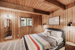 27gs - Bbq - Pets Ok - Wifi - Sleeps 10 3 Bedroom Home by RedAwning