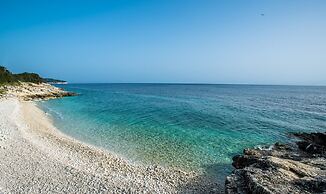 Anassa Mare Villas and Residences