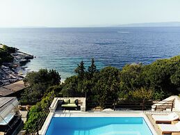 Anassa Mare Villas and Residences