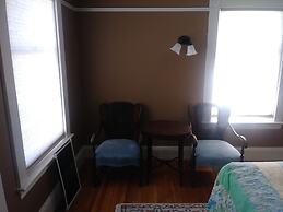 Steamers Bed & Breakfast