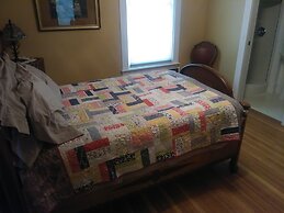 Steamers Bed & Breakfast