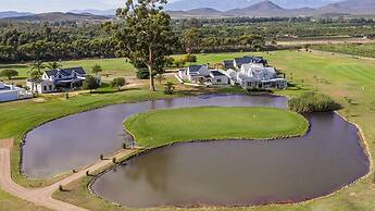 GUBAS DE HOEK meet eat sleep