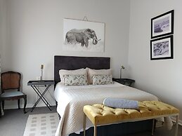 Darrenwood Guest House