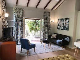 Darrenwood Guest House