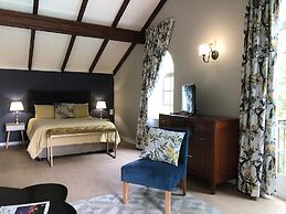 Darrenwood Guest House