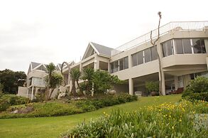 The Pink Lodge on the Beach