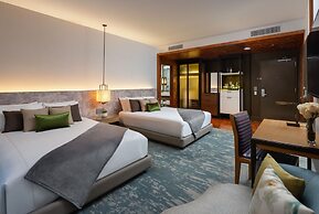 Dream Hollywood, by Hyatt