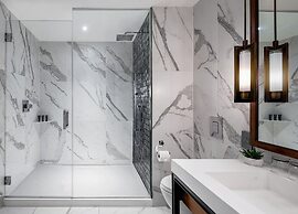 Dream Hollywood, by Hyatt