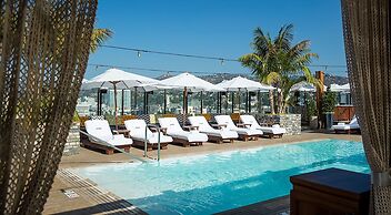 Dream Hollywood, by Hyatt