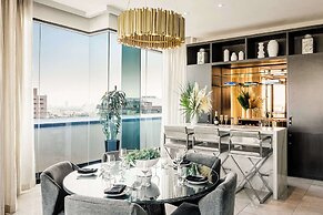 Dream Hollywood, by Hyatt