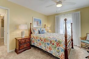 Dog Friendly Oceanfront Beach House by RedAwning