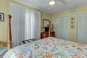 Dog Friendly Oceanfront Beach House by RedAwning