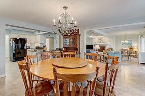 Dog Friendly Oceanfront Beach House by RedAwning