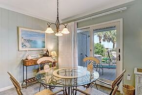 Dog Friendly Oceanfront Beach House by RedAwning