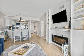 Coral Sands Beautiful Condominium by RedAwning