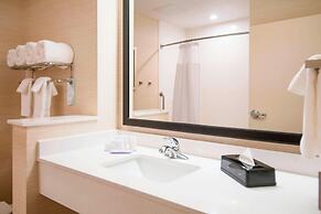 Fairfield Inn & Suites San Antonio Brooks City Base