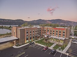 Hampton Inn & Suites Hood River