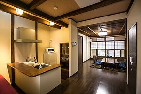 KYOTO yadomachi Kamishichiken