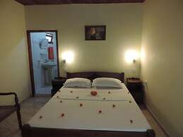 Rainforest Lodge