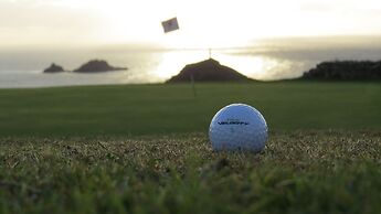 Cape Cornwall golf & Leisure