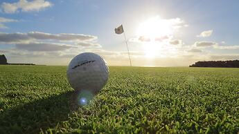 Cape Cornwall golf & Leisure