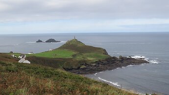 Cape Cornwall golf & Leisure