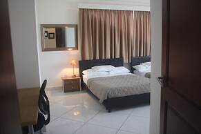Le Suites Serviced Apartments