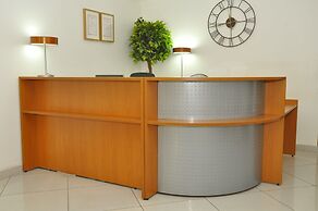 Le Suites Serviced Apartments