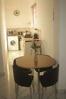 Le Suites Serviced Apartments