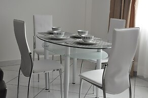 Le Suites Serviced Apartments