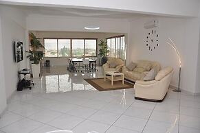 Le Suites Serviced Apartments