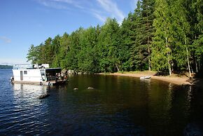 Houseboat Jyväskylä