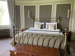 Cornhill Castle Hotel