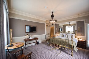 Cornhill Castle Hotel