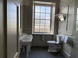 Cornhill Castle Hotel