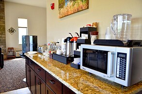 Cobblestone Inn & Suites - Monticello