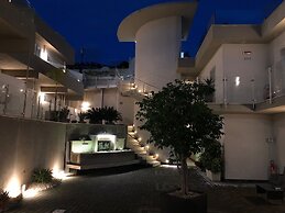 Zeus Residence Hotel