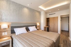 Xenophon Hotel