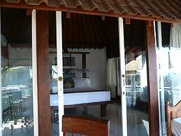 Classic Beach Villas