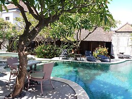 Classic Beach Villas