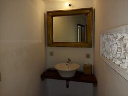 Classic Beach Villas