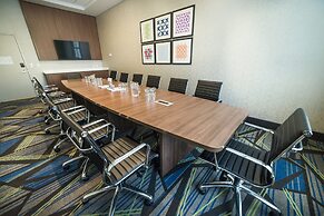Holiday Inn Express & Suites West Edmonton - Mall Area by IHG
